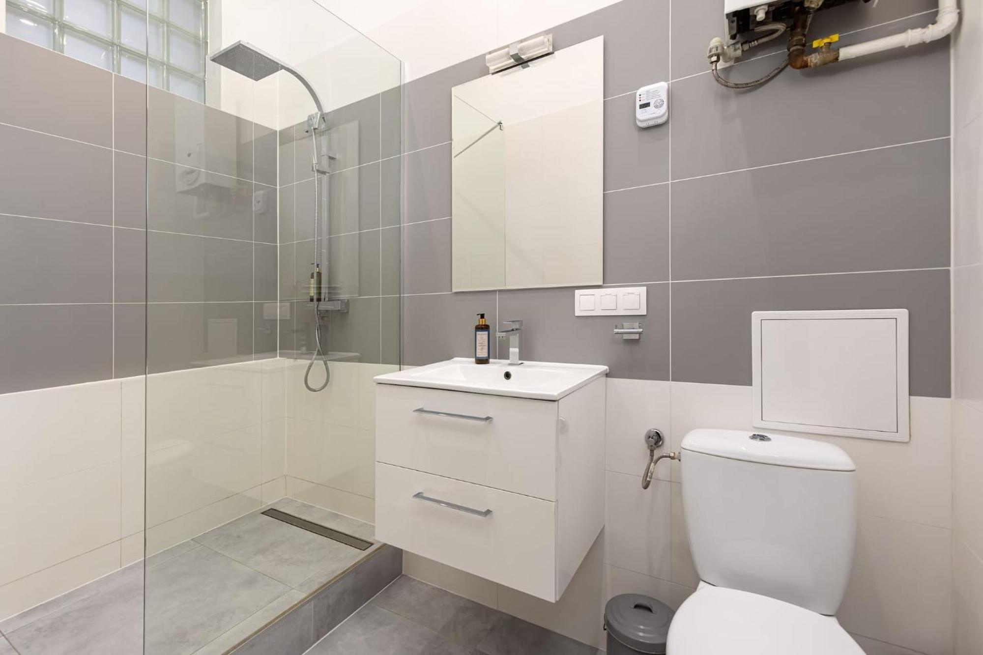 Stylish Apartment Swietojanska By Noclegi Renters Варшава Экстерьер фото
